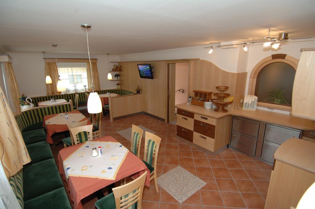 Gaestehaus Ingeborg Saalbach-Hinterglemm Exterior foto